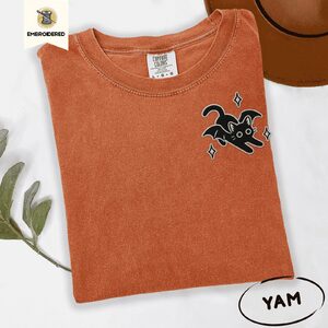 Yam Bat Wing Cat Embroidered T-Shirt