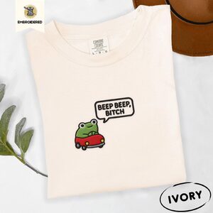 Ivory Beep Beep Driving Frog Embroidered T-Shirt