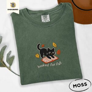 Moss Black Cat and Book Embroidered T-Shirt