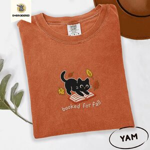 Yam Black Cat and Book Embroidered T-Shirt