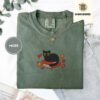 Moss Black Cat and Books Embroidered T-Shirt