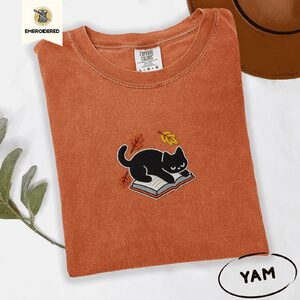 Yam Black Cat on Book Embroidered T-Shirt