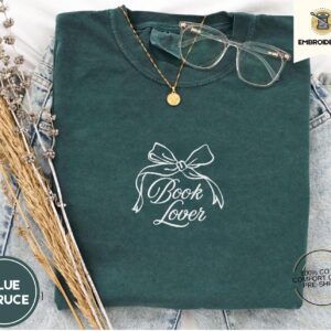 Blue Spruce Book Lover Bow Embroidered T-Shirt