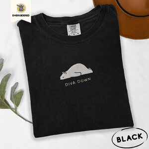 Black Diva Down Polar Bear Embroidered T-Shirt