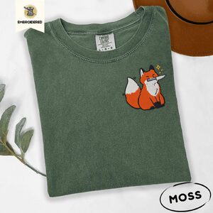 Moss Fox with Knife Embroidered T-Shirt