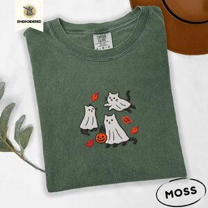 Moss Ghost Cats and Leaves Embroidered T-Shirt