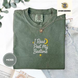 Moss I Read Past My Bedtime Embroidered T-Shirt