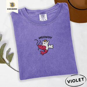 Violet Meowdy Cowboy Cat Riding Shrimp Embroidered T-Shirt