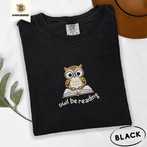 Black Owl Be Reading Embroidered T-Shirt