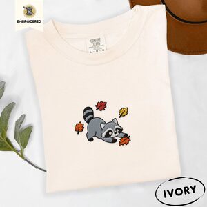 Ivory Playful Autumn Raccoon Embroidered T-Shirt