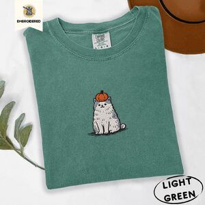 Light Green Pumpkin Cat Embroidered T-Shirt