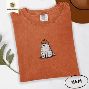 Yam Pumpkin Cat Embroidered T-Shirt