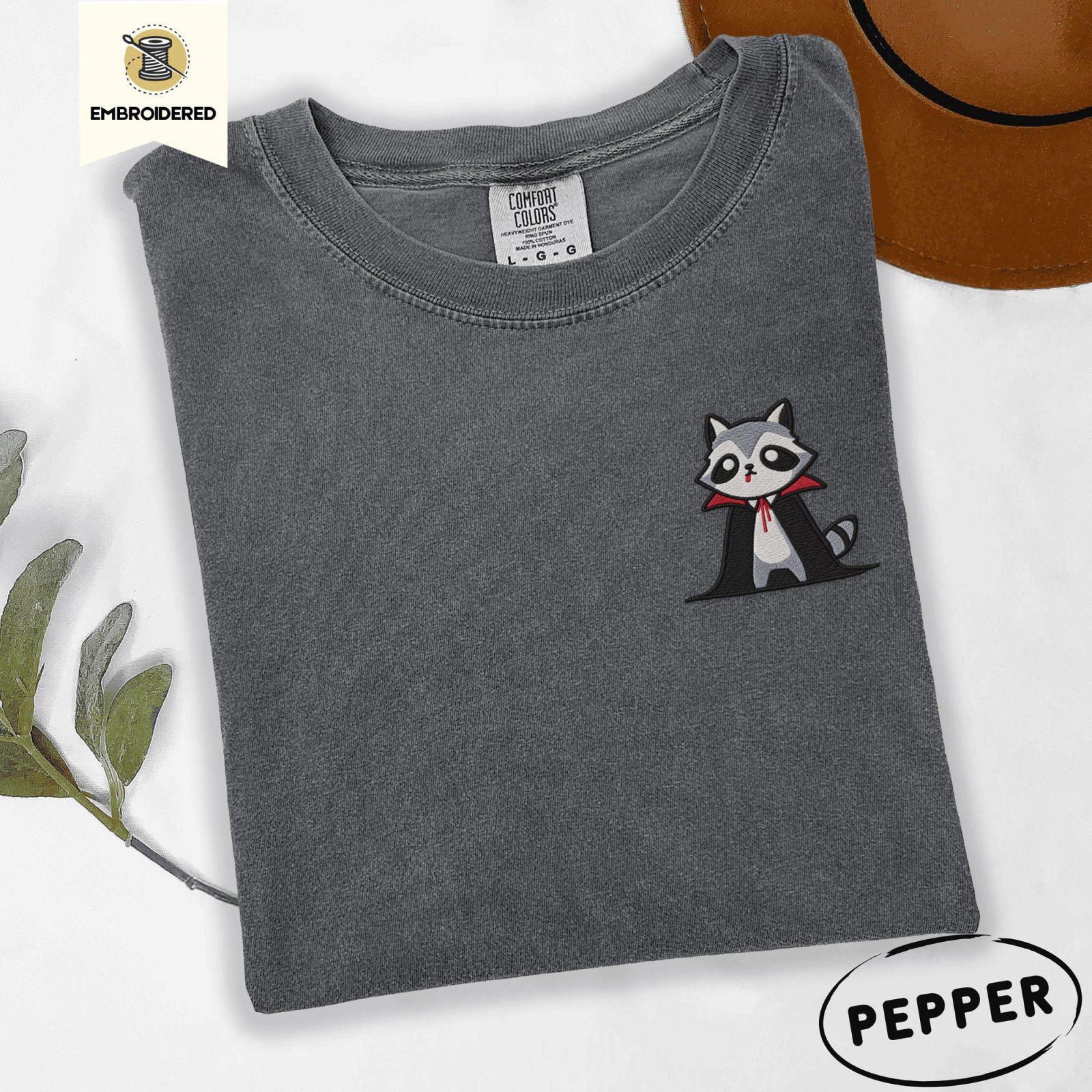 Pepper Red Collar Vampire Raccoon Embroidered T-Shirt