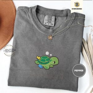 Pepper Sea Turtle and Fish Embroidered T-Shirt