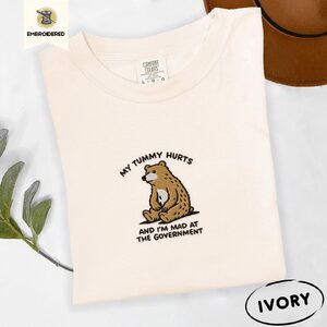 Ivory Seated Golden Bear Embroidered T-Shirt