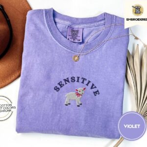 Violet Sensitive Lamb Embroidered T-Shirt