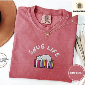 Crimson Snug Life Cat and Books Embroidered T-Shirt