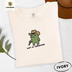 Ivory Wot in Tarnation Cowboy Frog Embroidered T-Shirt